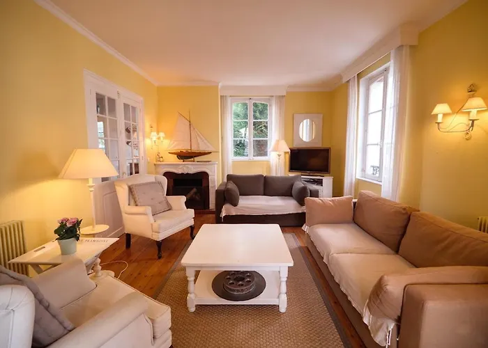 La Frendah - Maison Familiale A - 12 Personnes - A 50 M - Jardin